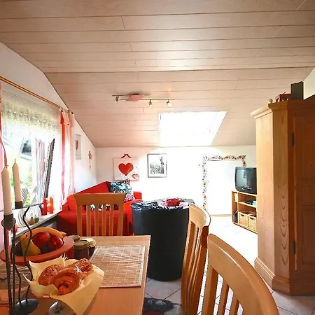 Ferienhaus-holzapfel-ferienwohnung-sonnengarten *