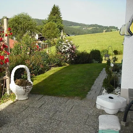 公寓 Ferienhaus-holzapfel-ferienwohnung-sonnengarten Geiersthal
